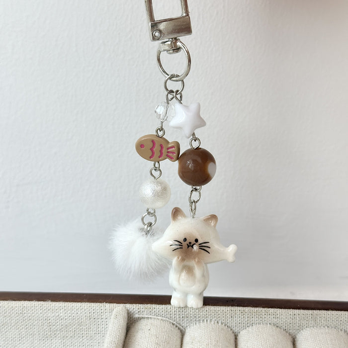 Wholesale Cartoon Loved Cat Keychain Love Hair Ball Beaded Mobile Phone Chain Backpack Hanging