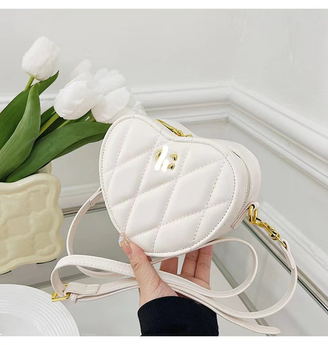 Wholesale love bag shoulder bag rhombus embroidered red envelope bag women's