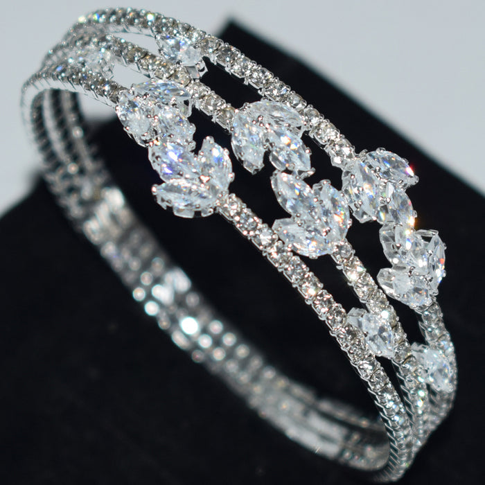 Wholesale Leaf Design Zircon Rhinestone Open Bangle Bracelet For Women Wedding Bridal Jewelry Accessory Everyday Wear