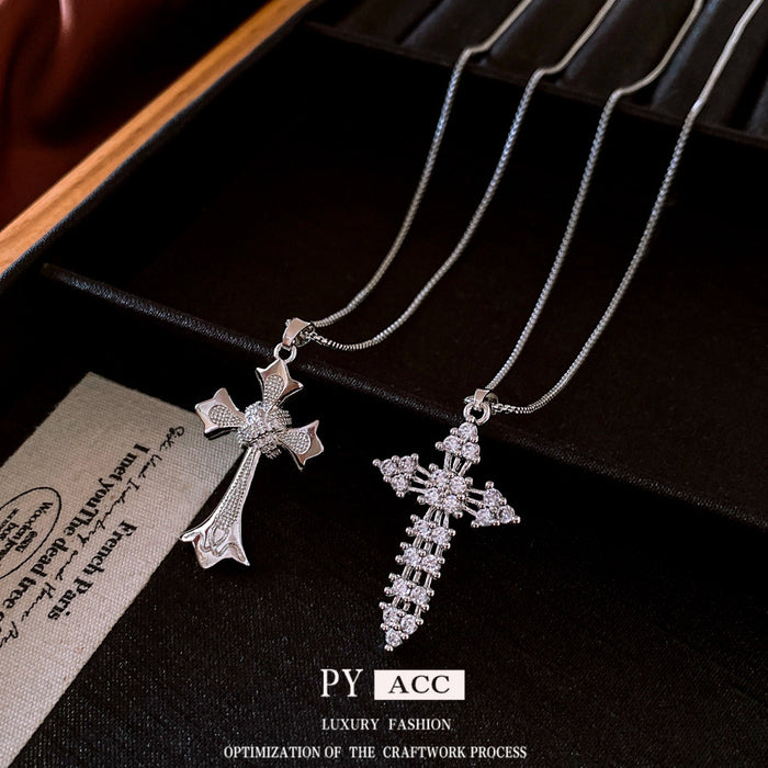 Wholesale Zircon cross pendant necklace, versatile collarbone chain, niche high-end fashion accessories wholesale