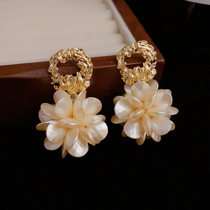 Wholesale Metal Petal Earrings JDC-ES-HanDu008