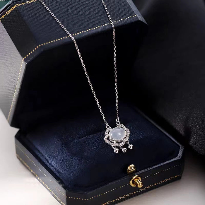 Wholesale Titanium steel necklace, tassel collarbone chain, simple and elegant accessory