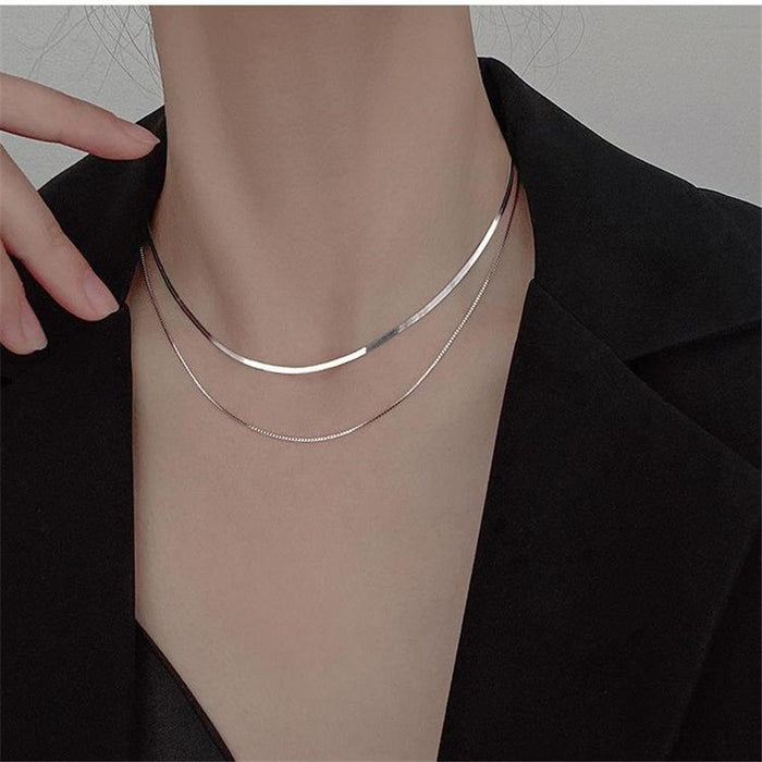 Wholesale Titanium steel double-layer layered light luxury niche design, collarbone chain accessory new product