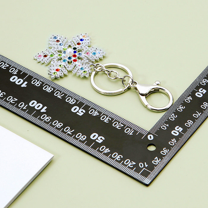 Wholesale Rhinestone Christmas Snowflake Car Keychain Zinc Alloy Charm for Gift