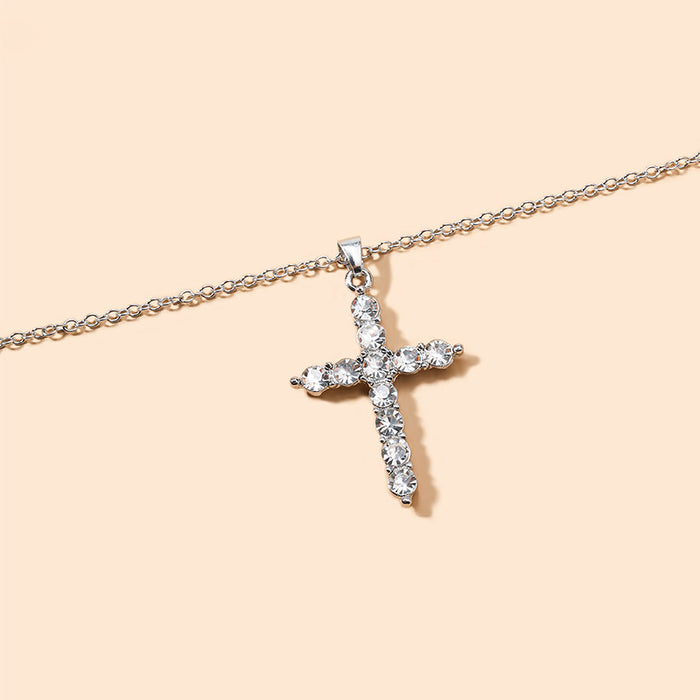 Wholesale Personalized jewelry with diamond studded alloy cross necklace, simple pendant