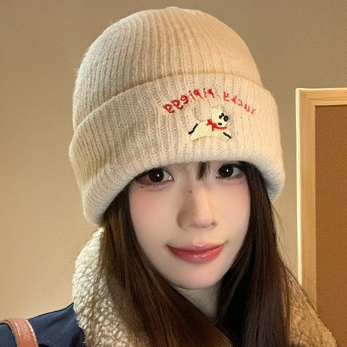 Wholesale Cute puppy embroidered knitted woolen hat for women, versatile big head circumference hat for autumn and winter