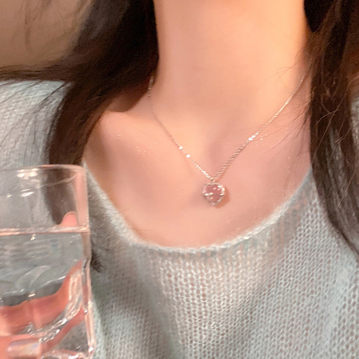 Wholesale Women's light luxury titanium steel versatile collarbone chain with high-end feel, simple and versatile necklace