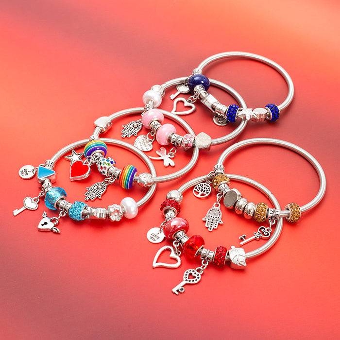Wholesale Fashionable and minimalist heart pendant bracelet, versatile temperament, colorful accessories, niche, light luxury, retro bracelet