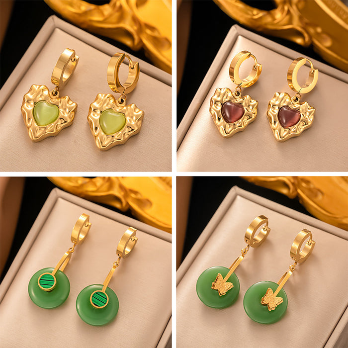 Wholesale Titanium steel pleated heart-shaped ear buckle earrings with a high-end feel, retro earrings, fashionable temperament, earrings for women
