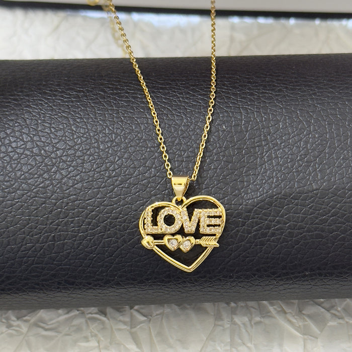 Wholesale Diamond Letter LOVE Necklace Women Heart Pendant High-grade All-match Clavicle Chain