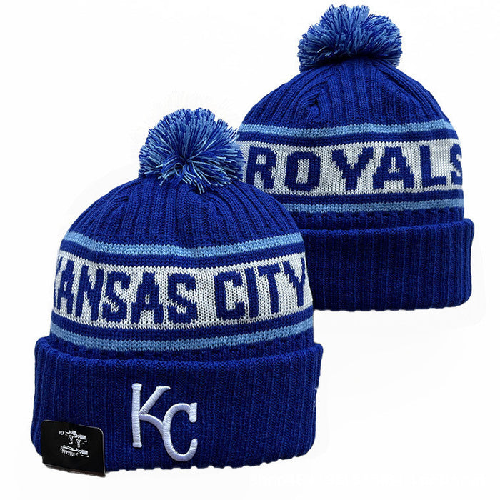 Wholesale Winter football warm knitted fashionhat