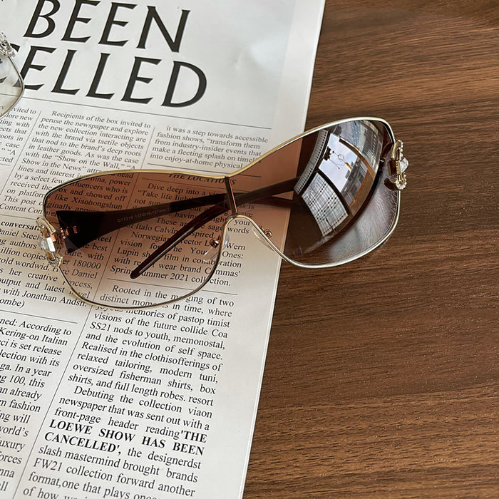 Wholesale Metal large box retro diamond inlaid sunglasses street photography sunglasses UV resistant glasses