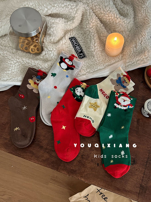 Wholesale Children' s cartoon-patterned red mid-calf socks,  perfect for Christmas and New Year.