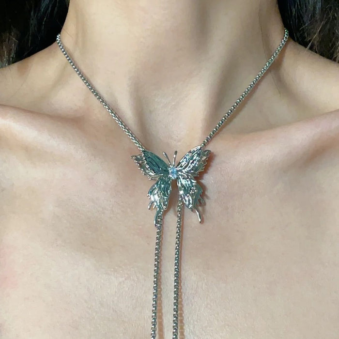 Wholesale Necklace hot girl style personalized clavicle chain high-end snake necklace