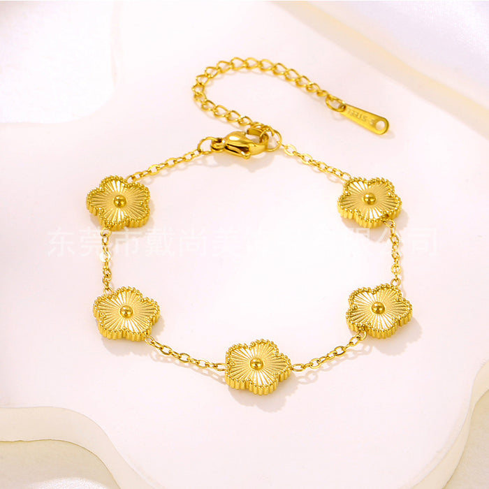 Wholesale Five flower four leaf clover bracelet, personalized, simple, niche, light luxury titanium steel jewelry