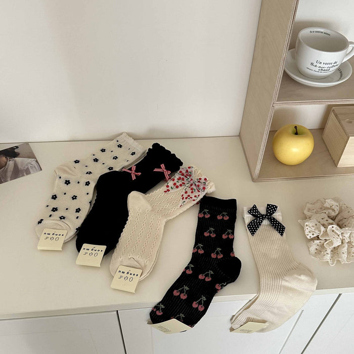 Wholesale Women's thin breathable socks with bow tie, mid tube socks, hollowed out lace socks