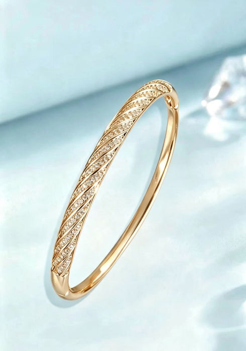 Wholesale Minimalist Zircon Bracelet For Women Gold Plated Copper Jewelry Accessory Trendy Everyday Wear Boutique Resale