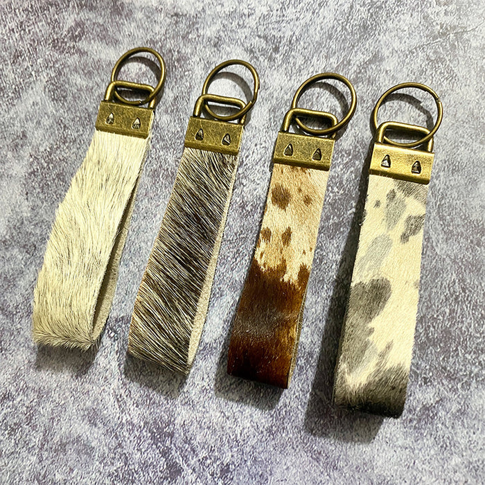 Wholesale Leather key chain horse hair Halo fashion clothing pendant