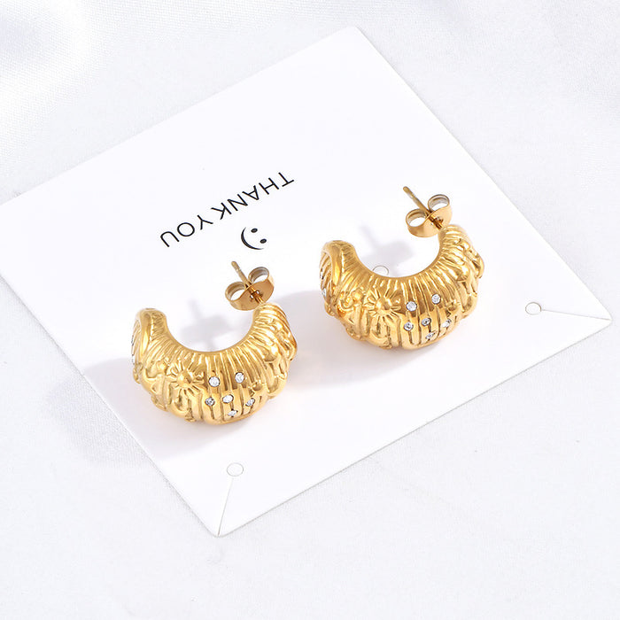 Wholesale  fashion earrings ladies 18K electroplating star Moon White oxide zircon inlay tide earrings