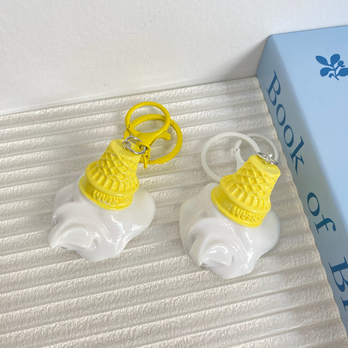 Wholesale Cute student pendant with keychain, pendant accessories, keychain gift