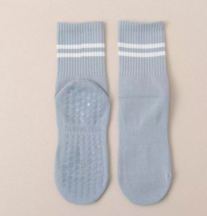 Wholesale Yoga socks, middle tube socks, cotton anti slip silicone towel bottom socks, sports socks