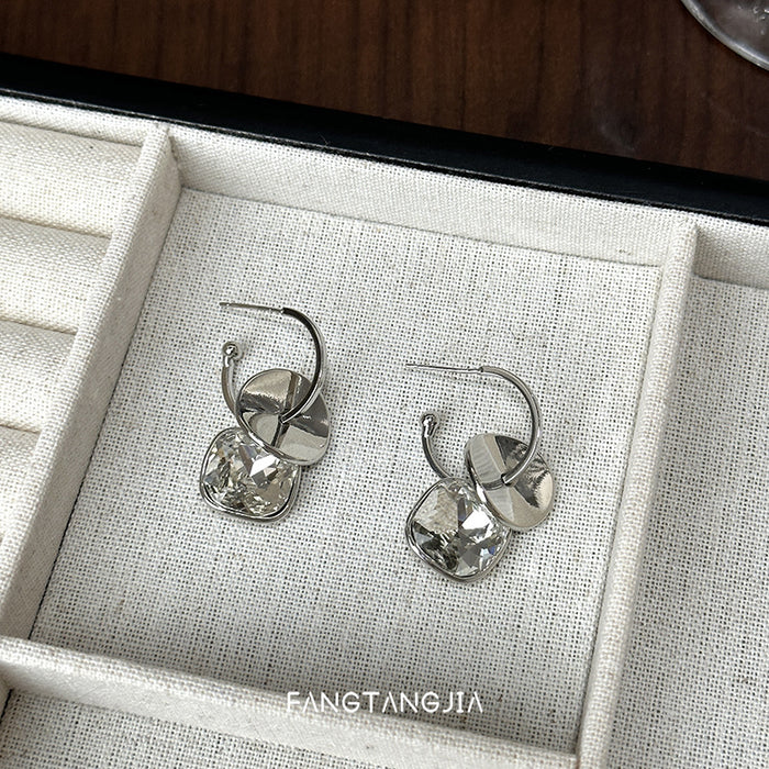 Wholesale silver Sugar Crystal Earrings New Arrival High-End Sense