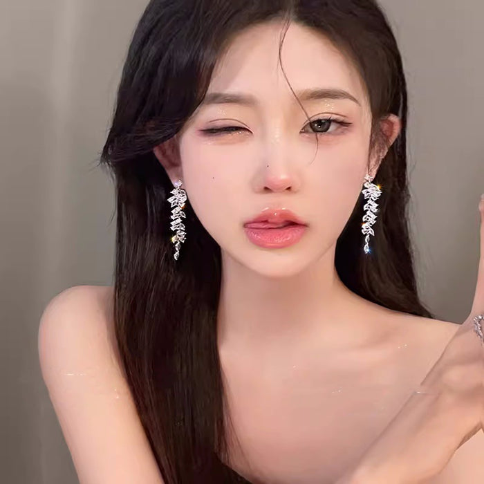 Wholesale Light luxury sparkling diamond zircon wheat ear earrings with a niche design sense, long tassel leaf earrings with earrings