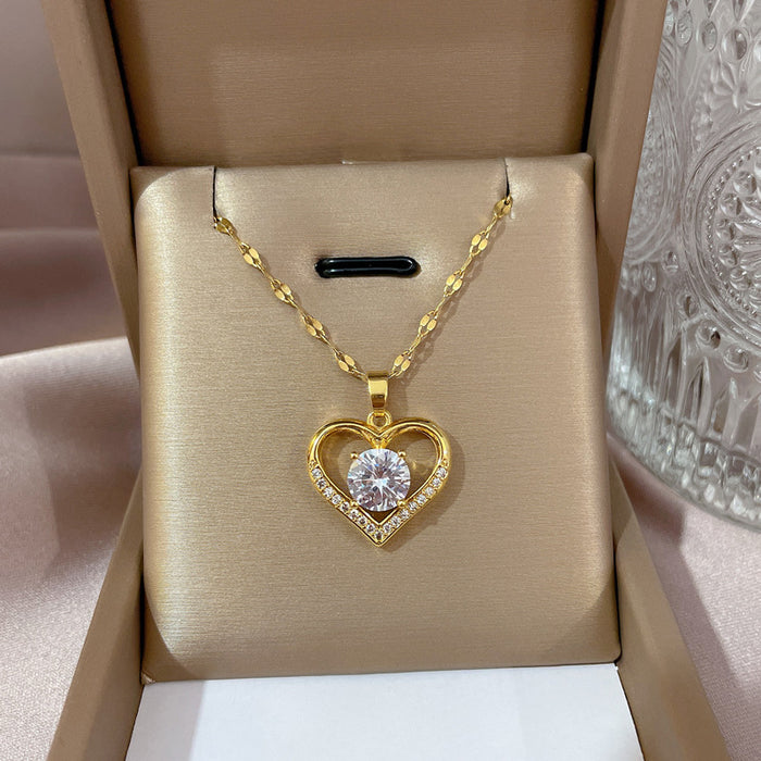 Wholesale Heart shaped luxury sparkling full diamond temperament necklace versatile collarbone chain titanium steel chain