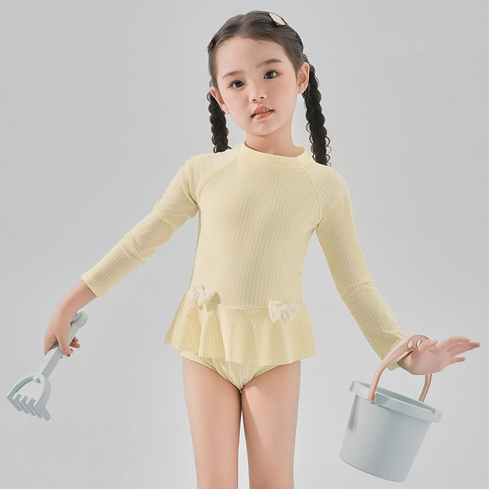 Wholesale Children's Swimwear Girls' Children's Polyester Long Sleeve Sunscreen Solid Color Little Girl's Hot Spring Beach Swimwear