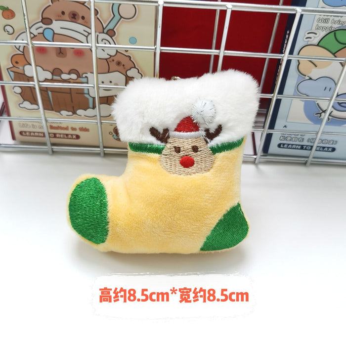 Wholesale Cartoon Christmas Doll Plush Pendant Brooch Accessories  Christmas Tree Old Man Snowman Doll Festival Decoration
