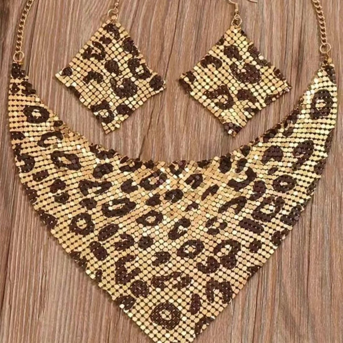 Wholesale Triangle scarf sequin silk scarf necklace set with exaggerated personality collarbone necklace earrings pendant