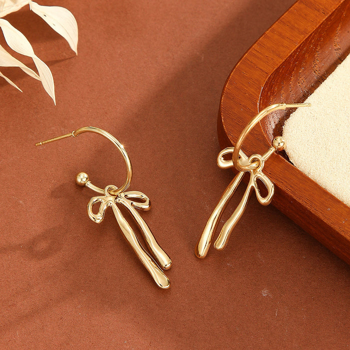 Wholesale Fashionable personalized metal bow earrings with a minimalist design and gold high sensitivity earrings