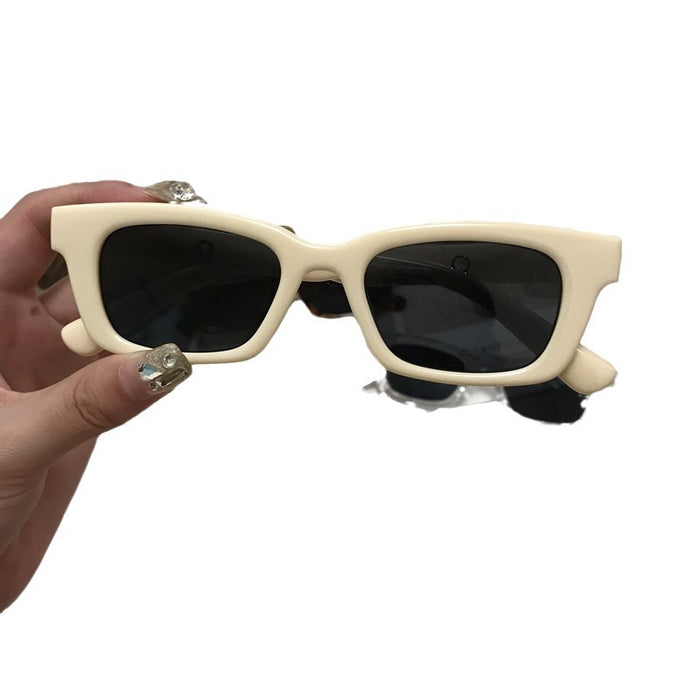 Wholesale sunglasses women sunglasses frame Korean fashion cat's eye