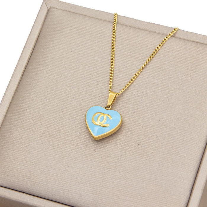 Wholesale Light luxury niche letter peach heart design, versatile and simple collarbone chain accessory