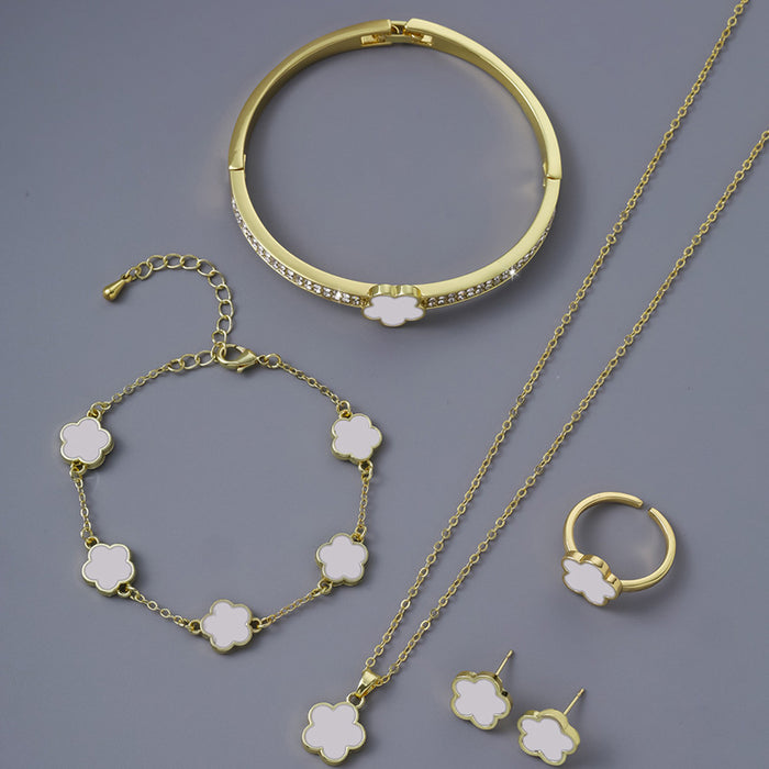 Wholesale Alloy Lucky Five Petal Flower Necklace Five-piece Set JDC-NE-ZhuoM017