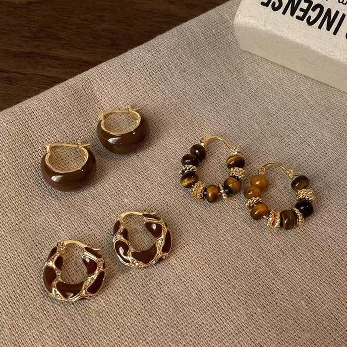 Wholesale Retro ear buckle, fashionable, luxurious, high-end earrings, earrings, and accessories for women