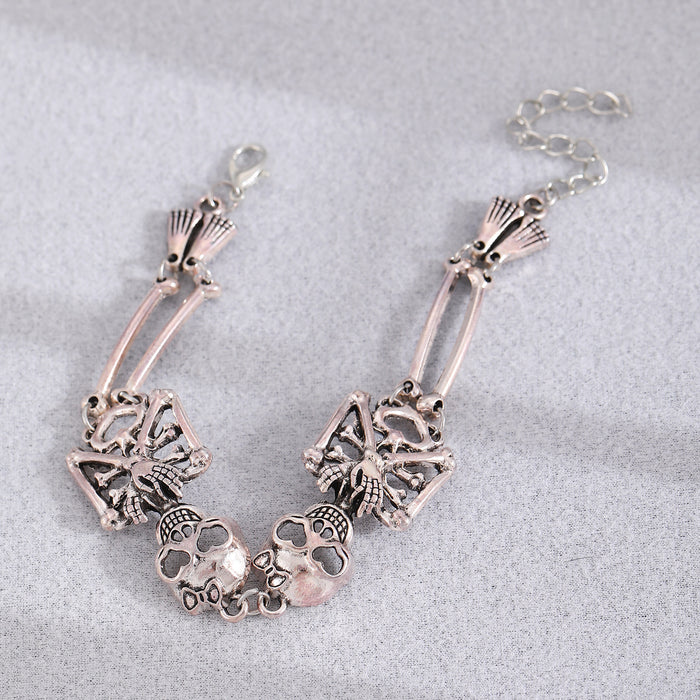 Wholesale Retro Silver Gothic Dark Personality Men' s and Women' s Skull Bracelet