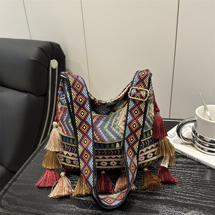 Wholesale Bohemian Tassel Cloth Shoulder Bag - Trendy Street Style for Casual Use