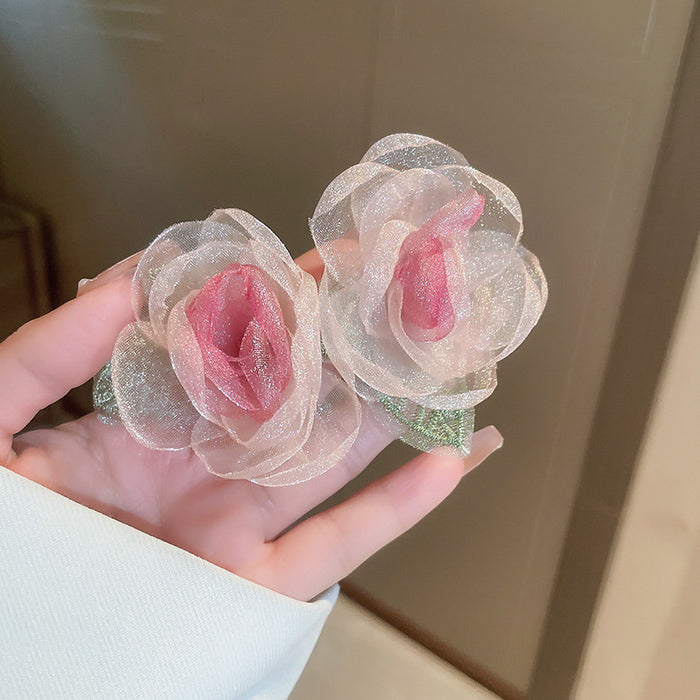 Wholesale Pearl flower earrings, fashionable, elegant, personalized earrings, niche, light luxury, high-end earrings