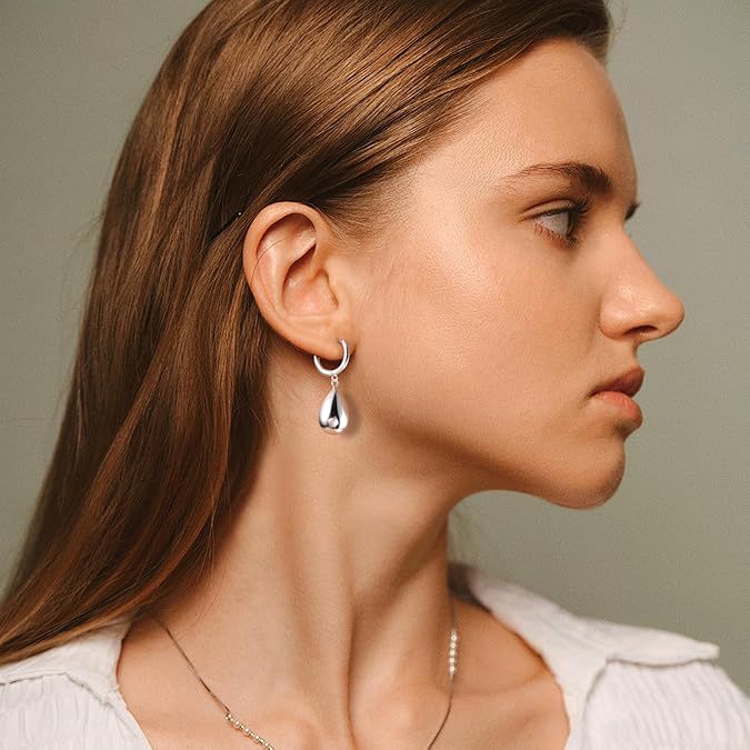 Wholesale Leverage earrings, fashionable water droplet earrings, pendant, elegant temperament, commuting accessories