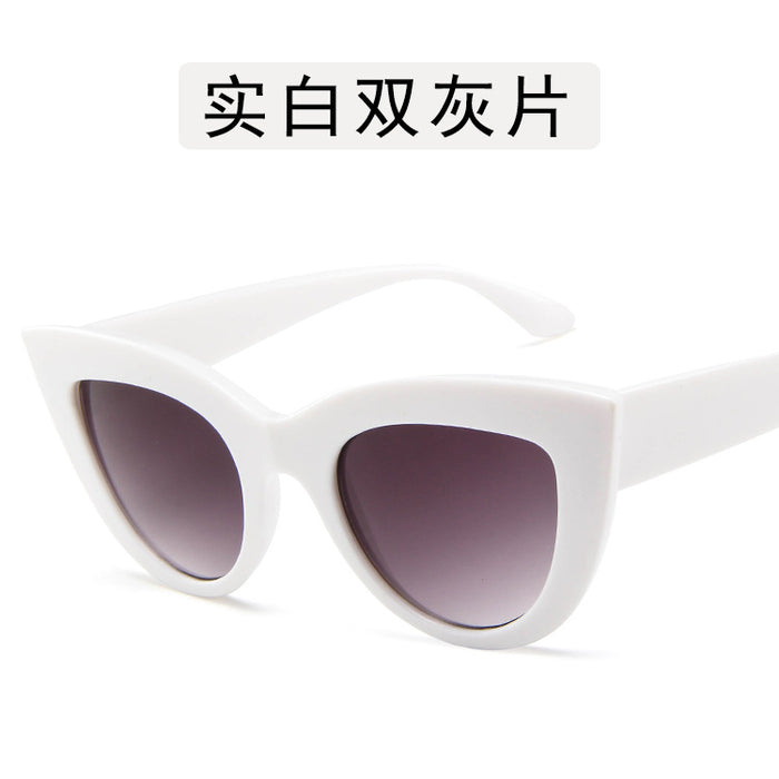 Wholesale New retro cat eye sunglasses, trendy personalized sunglasses, fashionable sunglasses