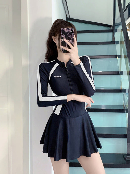 Wholesale New women's skirt style one-piece swimsuit with conservative long sleeves for students to swim in hot springs