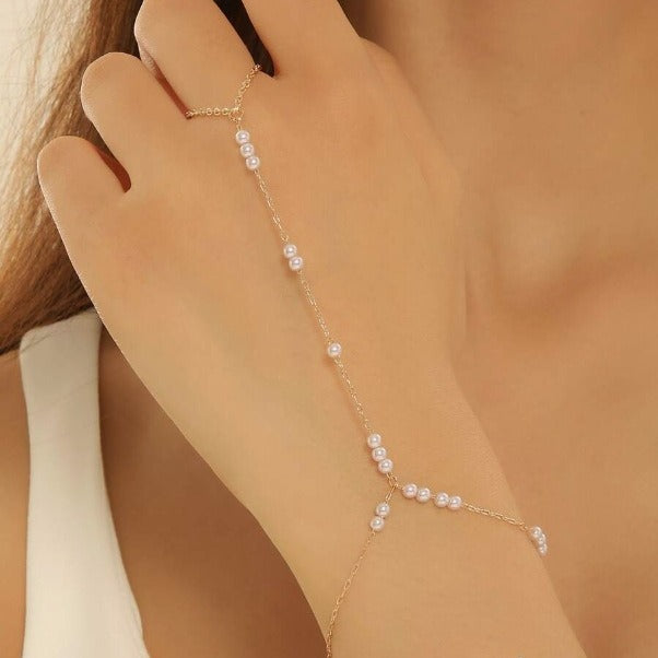 Wholesale Pearl Finger Chain Personality Ladies Temperament Bracelet Metal Wear Finger Bracelet
