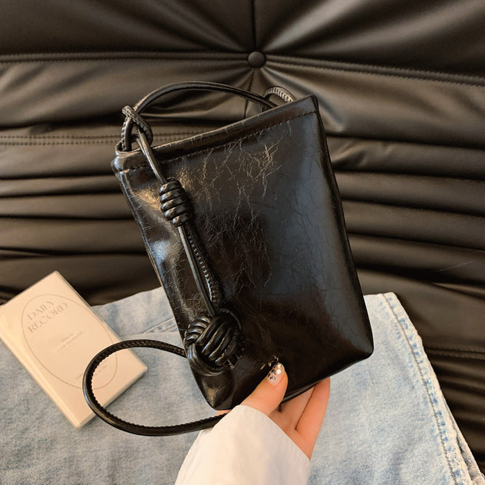 Wholesale Fashionable and personalized small bag, simple single shoulder crossbody bag