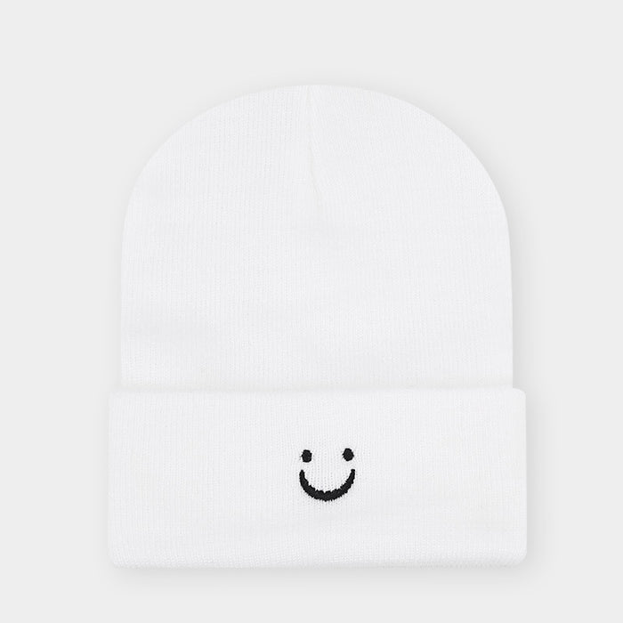 Wholesale Small Smiley Simple Embroidery Acrylic Warm Knitted Hat JDC-FH-LvYi054