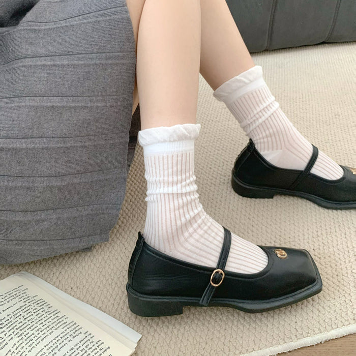 Wholesale Socks with thin midsole, vertical stripes, mesh, breathable bubbles, ribbed mouth, fashionable stacking socks