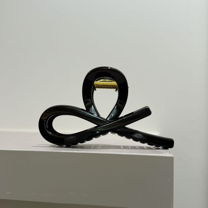 Wholesale Acrylic Grab Clip Hair Large Shark Hairpin Women's Back of Head Hair Accessories