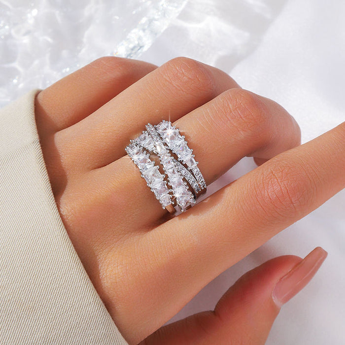 Wholesale Ring for women, niche, high-end, light luxury, no fading, full diamond zircon ring, fashionable and versatile ring jewelry