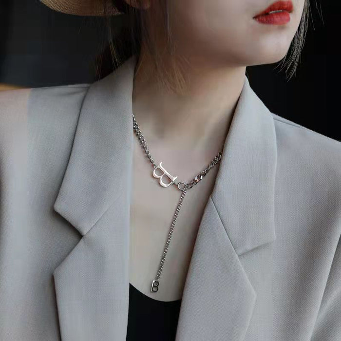 Wholesale The necklace will not fade, with a versatile personality and temperament