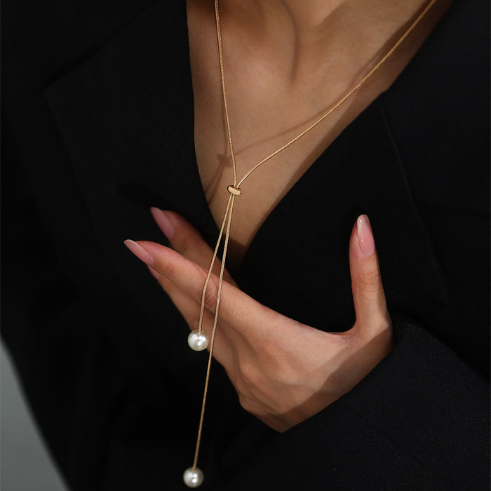 Wholesale Long pearl necklace with high-end design and niche simplicity, versatile collarbone chain